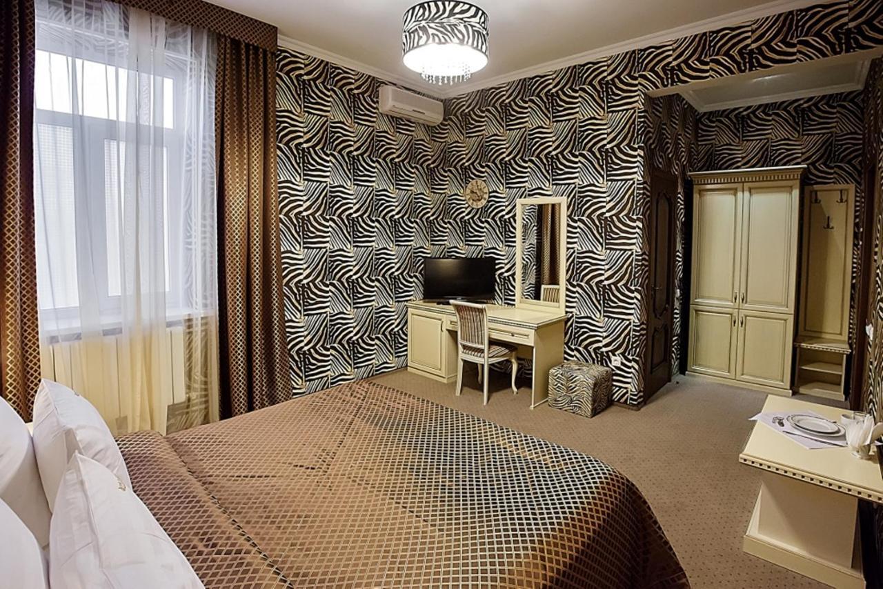 Praga Hotel Krasnodar Oda fotoğraf